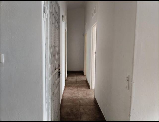 3 BEDROOM HOUSE FOR SALE IN MOSELEY